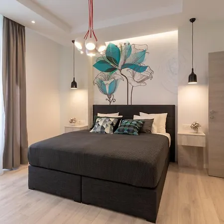 Guest house Sweet Dreams-old Town 4*
