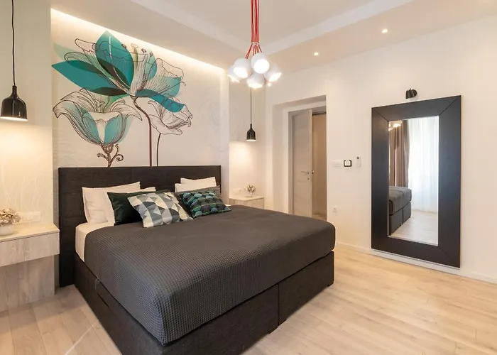 Sweet Dreams-old Town 4*