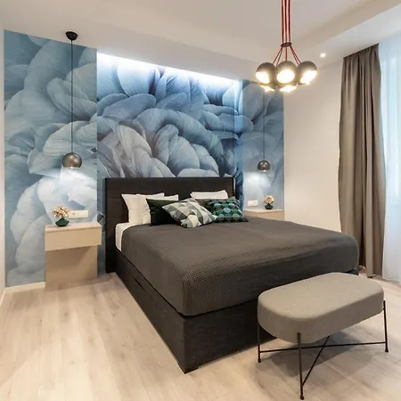 Sweet Dreams-old Town